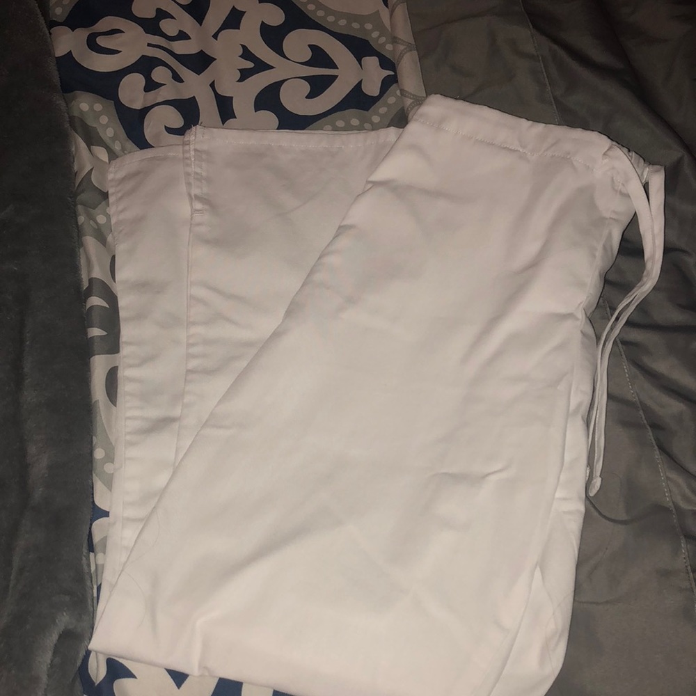 Petite Small White Scrub Pants. Worn once!